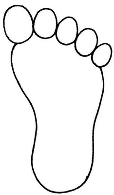 Mois 11 Emprunte de pied