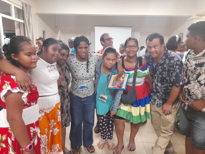 Une famille née d'une communauté  Province Arc-en-ciel