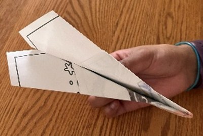 20.  Avion en papier   chapitre 4   pliage 2